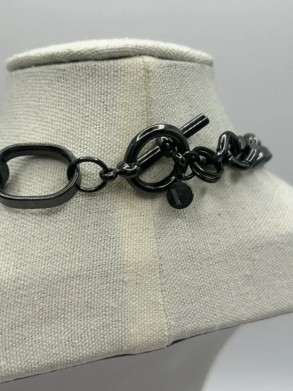 Vintage Black Gunmetal Mixed Link Chain Necklace Toggle Clasp Statement Necklace - Picture 11 of 16